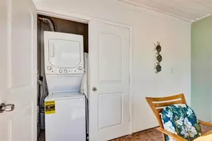 207 75th St, Bradenton Beach, FL 34217 - Photo 34