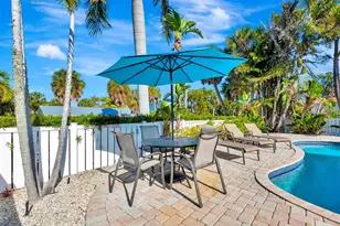 207 75th St, Bradenton Beach, FL 34217 - Photo 6