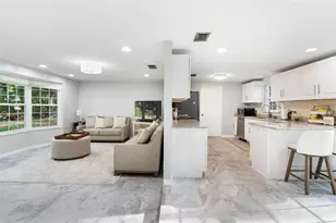 2802 Lyra Ln, Plant City, FL 33565 - Photo 10