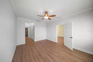 8015 Limestone Ln, Sarasota, FL 34233 - Photo 12