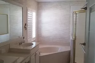 5271 Highbury Cir, Sarasota, FL 34238 - Photo 12