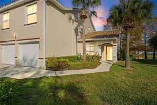 7123 Strand Cir, Bradenton, FL 34203 - Photo 2