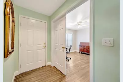 1612 Fairway Oaks Drive, Palmetto, FL 34221 - Photo 6