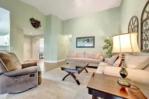 1612 Fairway Oaks Dr, Palmetto, FL 34221 - Photo 12