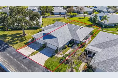 3908 Center Gate Circle #27, Sarasota, FL 34233 - Photo 36