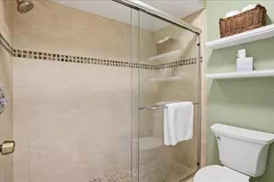3908 Center Gate Cir, Sarasota, FL 34233 - Photo 28