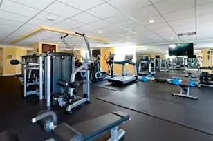 800 N Tamiami Trail, Sarasota, FL 34236 - Photo 38