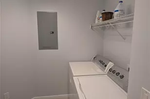 800 N Tamiami Trail, Sarasota, FL 34236 - Photo 20