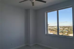 800 N Tamiami Trail, Sarasota, FL 34236 - Photo 10