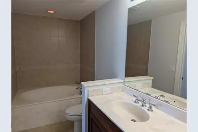 800 N Tamiami Trail #1502, Sarasota, FL 34236 - Photo 18