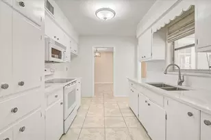 1958 Morris St, Sarasota, FL 34239 - Photo 20