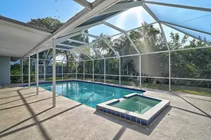 1958 Morris St, Sarasota, FL 34239 - Photo 4