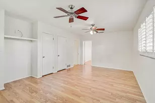 1958 Morris St, Sarasota, FL 34239 - Photo 32