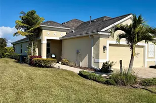 3105 Trustee Ave, Sarasota, FL 34243 - Photo 1