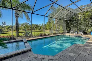 7504 Windy Hill Cove, Lakewood Ranch, FL 34202 - Photo 2