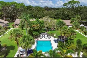 3523 Longmeadow, Sarasota, FL 34235 - Photo 10