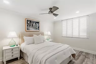 5880 Midnight Pass Rd, Sarasota, FL 34242 - Photo 22