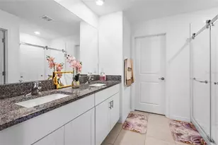 4016 86th St E, Palmetto, FL 34221 - Photo 8