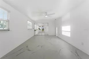 121 Sandhurst Dr, Venice, FL 34293 - Photo 16