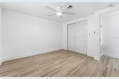 121 Sandhurst Drive, Venice, FL 34293 - Photo 10