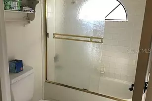 8432 Palm Lakes Ct, Sarasota, FL 34243 - Photo 14