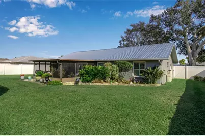 1014 63rd St W, Bradenton, FL 34209 - Photo 6