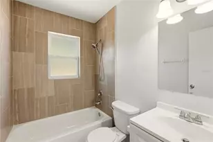 6226 Camphor Ave, Sarasota, FL 34231 - Photo 24