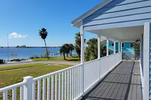 409 84th St NW, Bradenton, FL 34209 - Photo 4