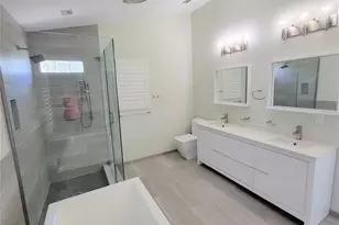 409 84th St NW, Bradenton, FL 34209 - Photo 16