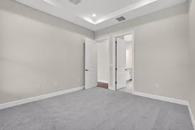 7653 Moonbeam Avenue, Sarasota, FL 34241 - Photo 12
