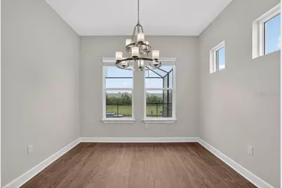 7653 Moonbeam Avenue, Sarasota, FL 34241 - Photo 10