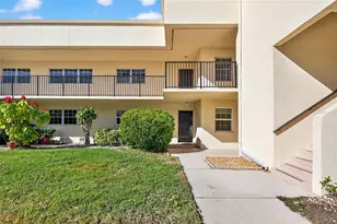7880 Palm Aire Ln, Sarasota, FL 34243 - Photo 1