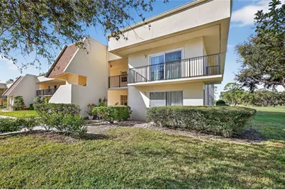 7880 Palm Aire Lane #205, Sarasota, FL 34243 - Photo 4