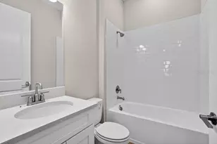 7657 Moonbeam Ave, Sarasota, FL 34241 - Photo 18
