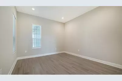 21297 Holmes Circle, Venice, FL 34293 - Photo 18