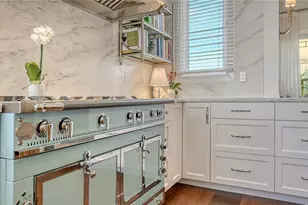 340 Gulf of Mexico Dr, Longboat Key, FL 34228 - Photo 12