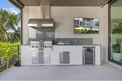 590 De Narvaez Drive, Longboat Key, FL 34228 - Photo 66