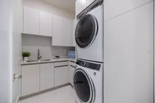 590 De Narvaez Dr, Longboat Key, FL 34228 - Photo 48