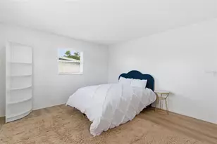 2227 Montclair Dr, Sarasota, FL 34231 - Photo 44