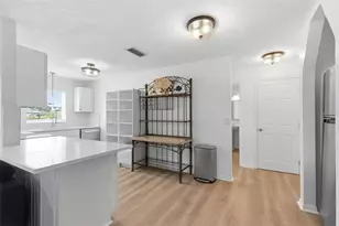 2227 Montclair Dr, Sarasota, FL 34231 - Photo 26