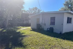 2827 22nd St W, Bradenton, FL 34205 - Photo 6