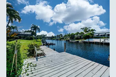 4612 Coral Lake Drive, Bradenton, FL 34210 - Photo 32