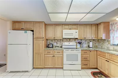 525 Barcelona Avenue #207, Venice, FL 34285 - Photo 14