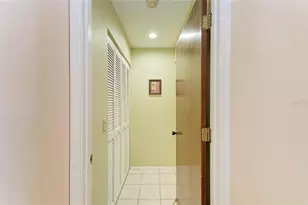 525 Barcelona Ave, Venice, FL 34285 - Photo 24