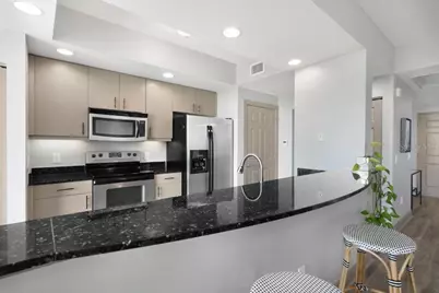 800 N Tamiami Trail #405, Sarasota, FL 34236 - Photo 14