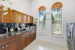 10181 NW 131st St, Hialeah, FL 33018 - Photo 44
