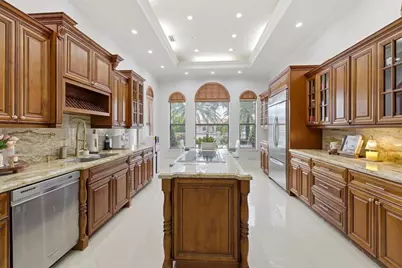 10181 NW 131st Street, Hialeah, FL 33018 - Photo 12