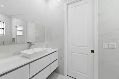 10181 NW 131st Street, Hialeah, FL 33018 - Photo 38