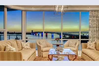 136 Golden Gate Point #502, Sarasota, FL 34236 - Photo 6