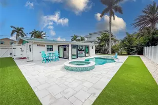 208 84th St, Holmes Beach, FL 34217 - Photo 32